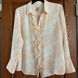 Ladies Chico blouse like new size 3(18)